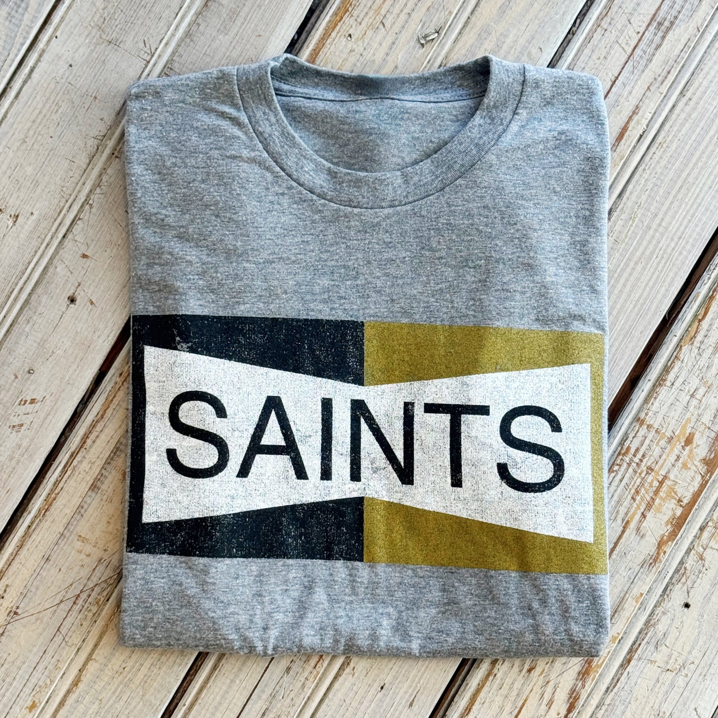 Two Tone Saints Tee-tri grey