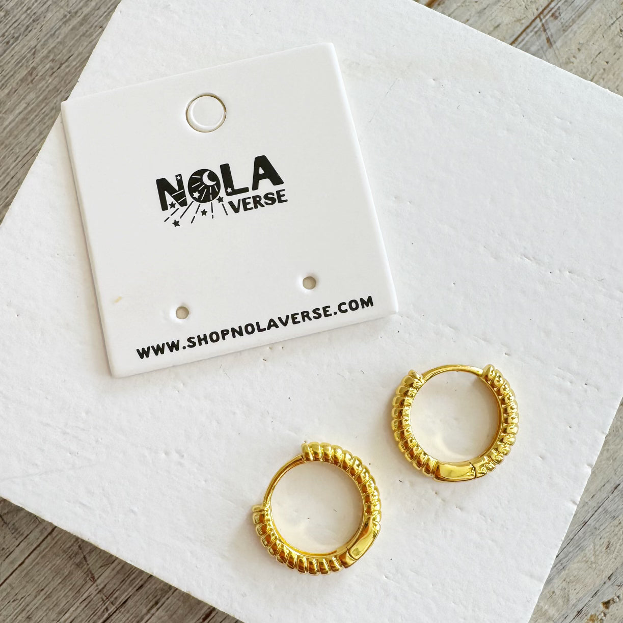 Nolaverse Small Ribbed Gold Hoop