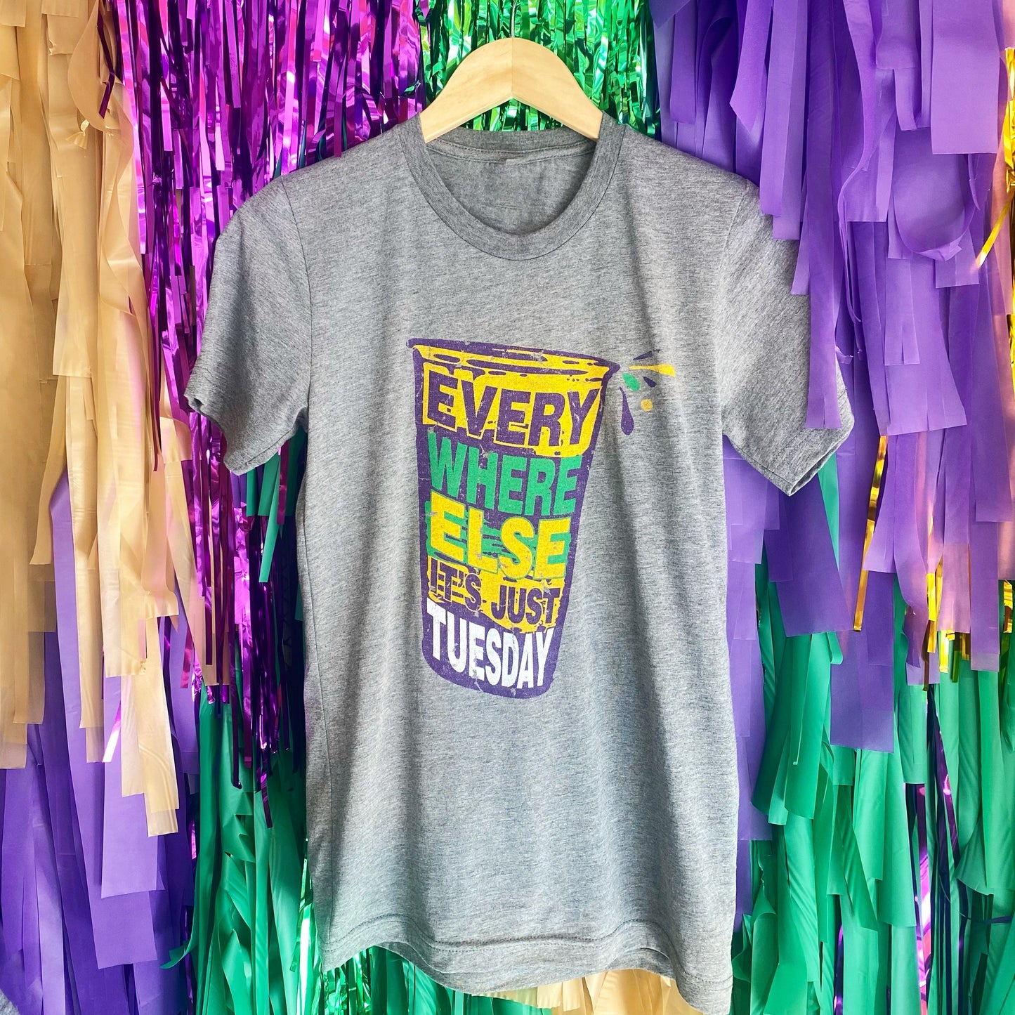 Everywhere Else Go Cup Tee-hea grey