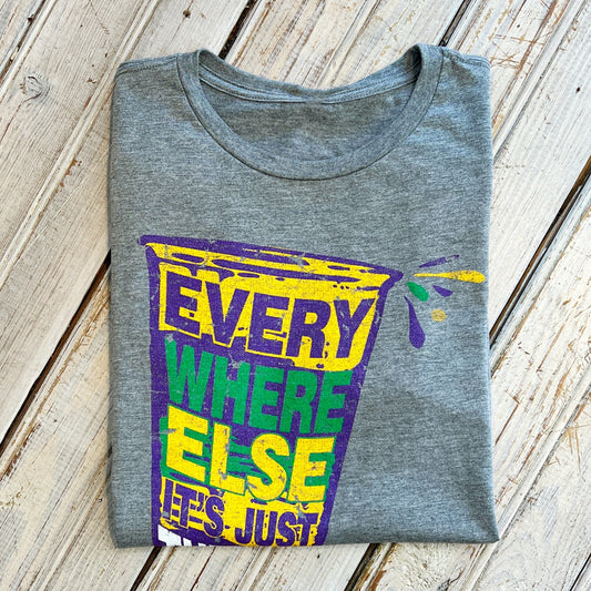 Everywhere Else Cup Women's Crew-hea grey